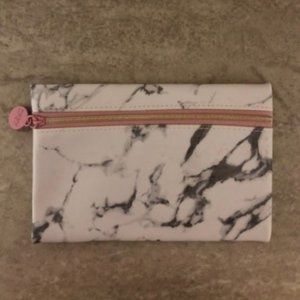 3/$12 Ipsy White and Gray marbled Cosmetic Case